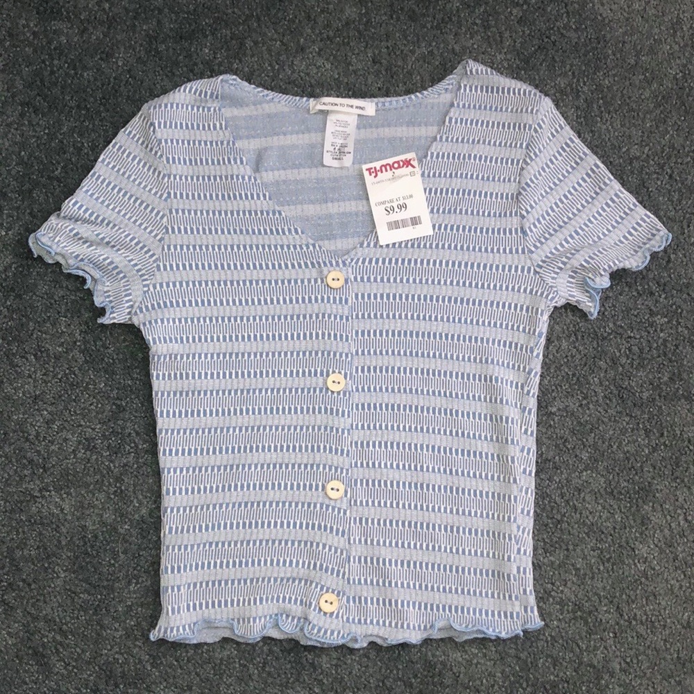 NWT T.J. Maxx short sleeve fitted top